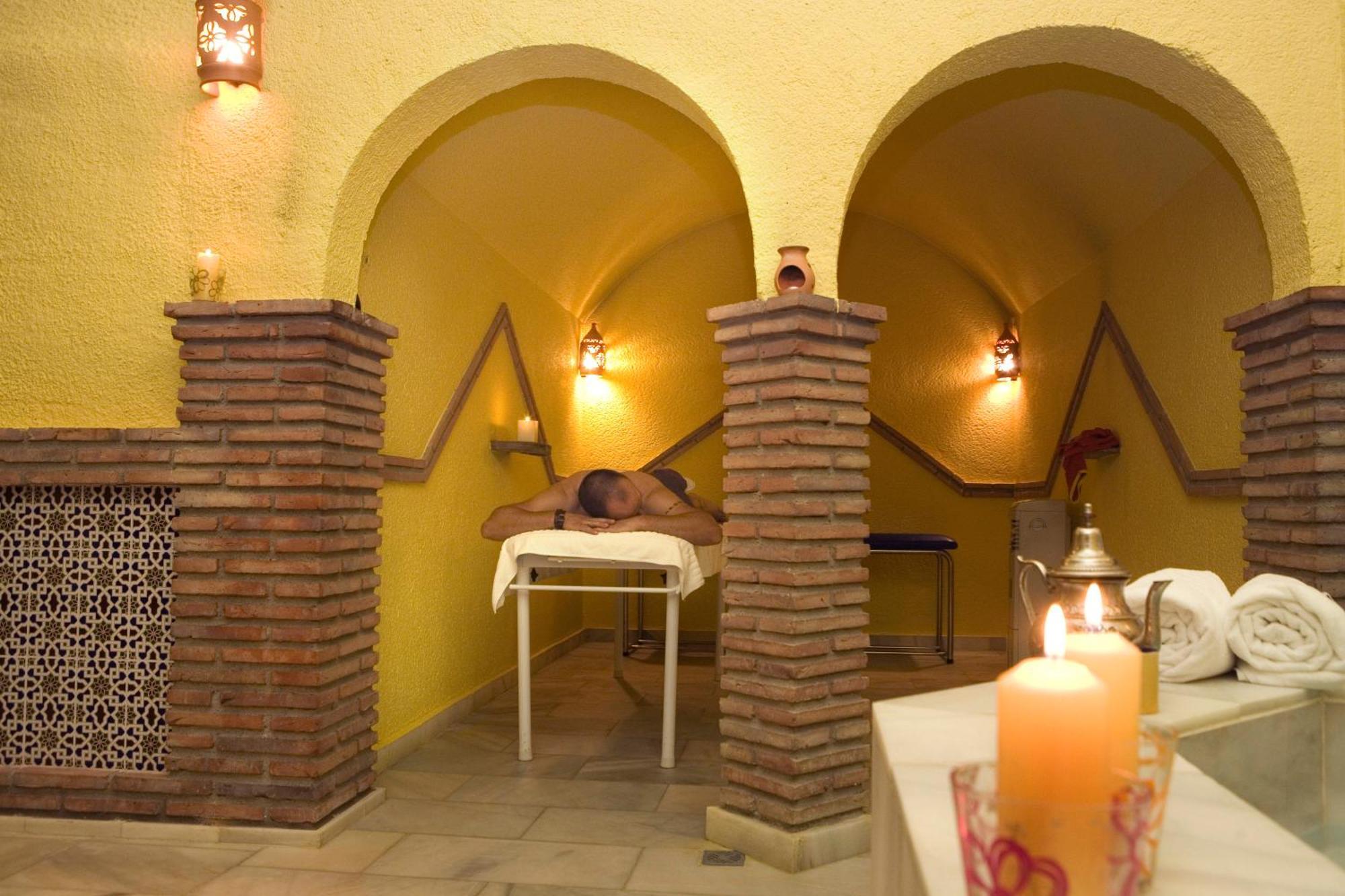 Апартаменти Cuevas Hammam Abuelo Jose Purullena Екстер'єр фото